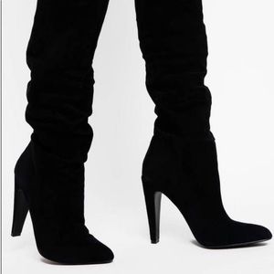STEVE MADDEN SUEDE BOOTS